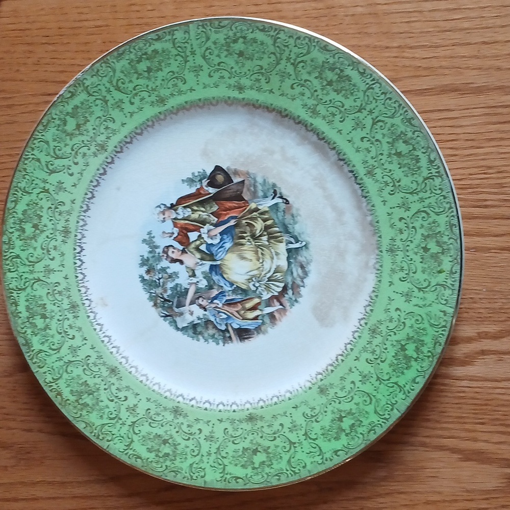 Vintage Imperial Salem China Company service Plate Warranted 23 Karat - Picture 1 of 6